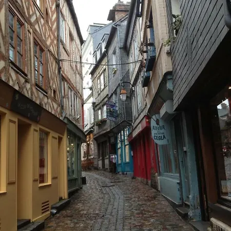 Rue Des Lingots オンフルール